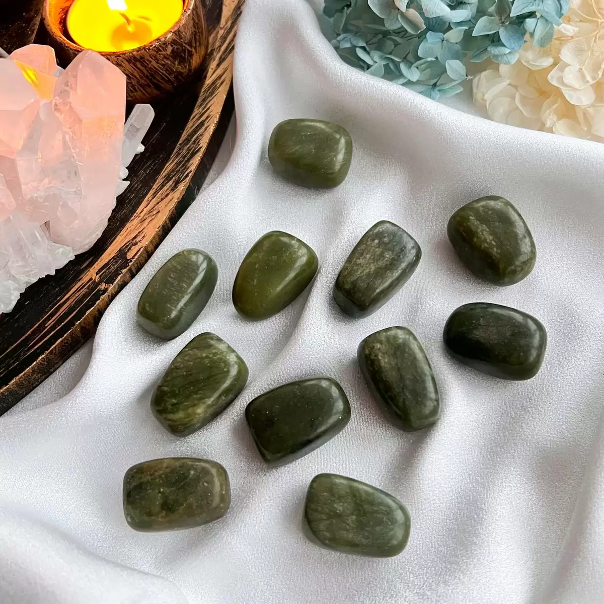 Мощные камни. Камень ясновидцев. Bloodstone камень. Мощные камни. Камни минералы обои.