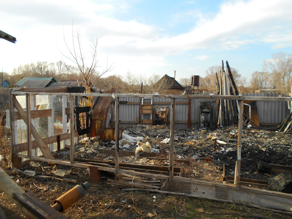 Печаль, тоска, руины...