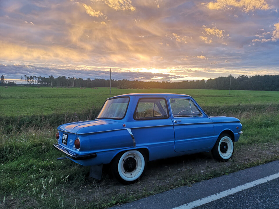 Вид с со стороны ЗАЗ-966 "ушастый" 