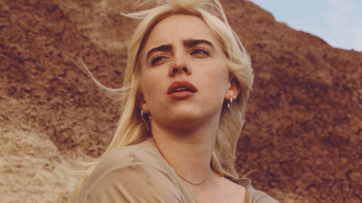 youtube.com/BillieEilish
