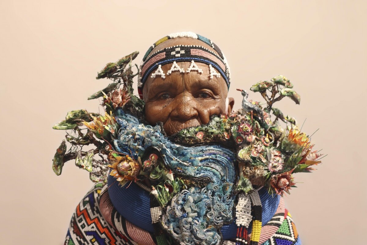 Фото: автор ESTHER MAHLANGU "SOUTH AFRICAN LANDSCAPE" Maskbook