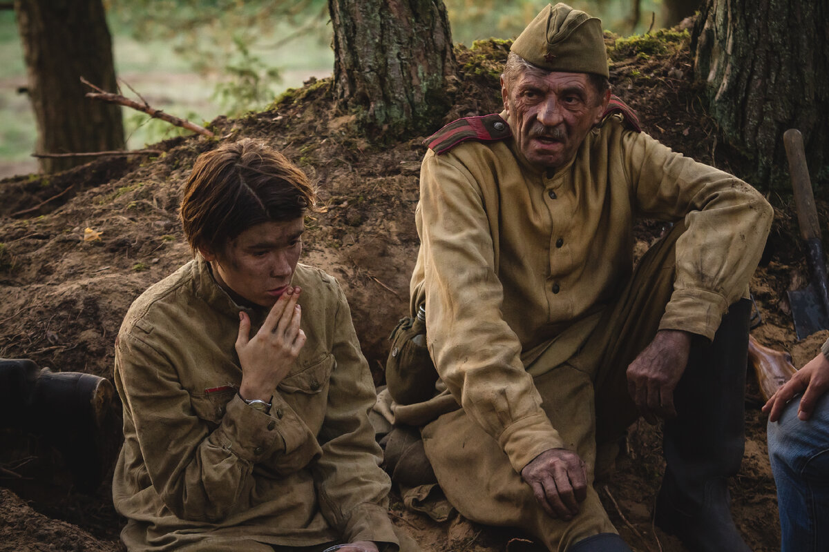 Кадр из фильма «Неопалимая купина», в роли Антонины Иваньшиной Клавдия Коршунова