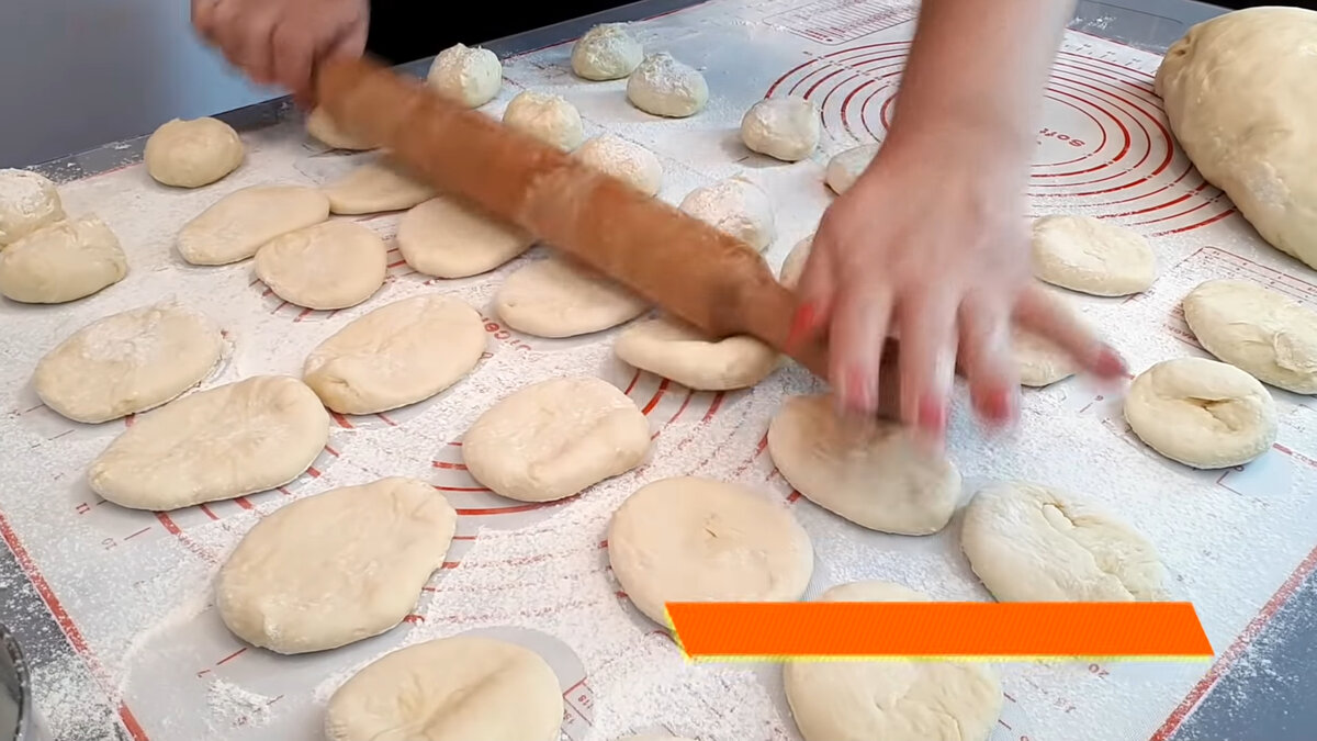 Пирожки с капустой и с мясом в духовке из сдобного дрожжевого теста | Дина,  Коллекция Рецептов | Дзен