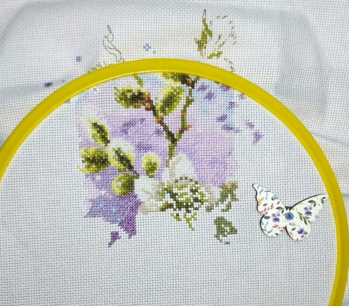 Навышивала за апрель