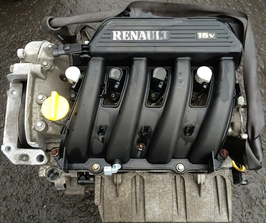 Рено логан шестнадцатиклапанный. Мотор Рено Логан 1.6. K7m двигатель Рено. Renault Logan двигатель k7m. Рено двигатель 1.6.