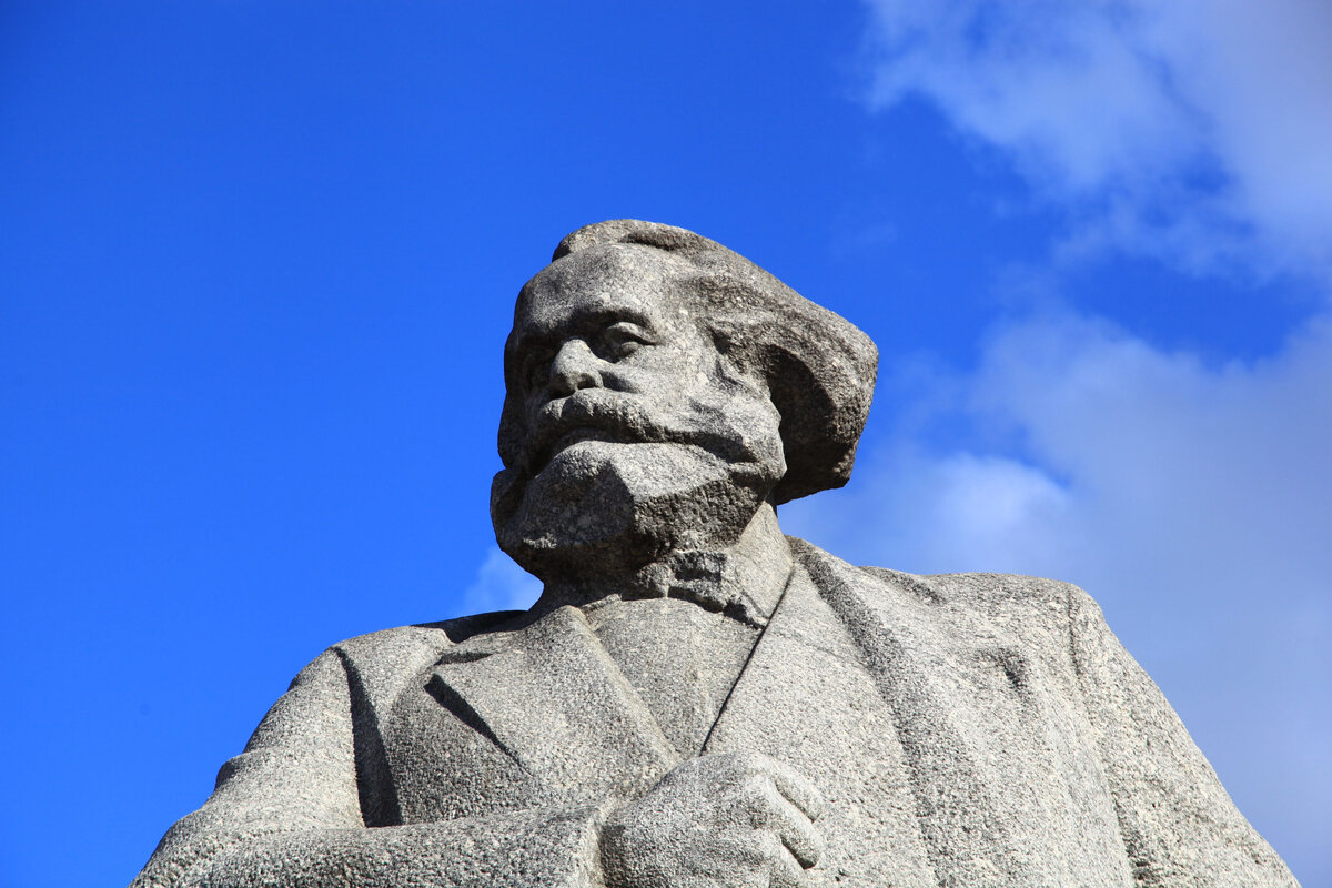 Памятник Карлу Марксу