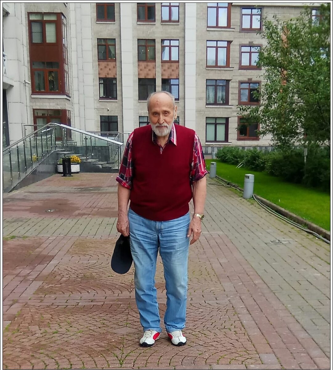Юрий власов последние фото