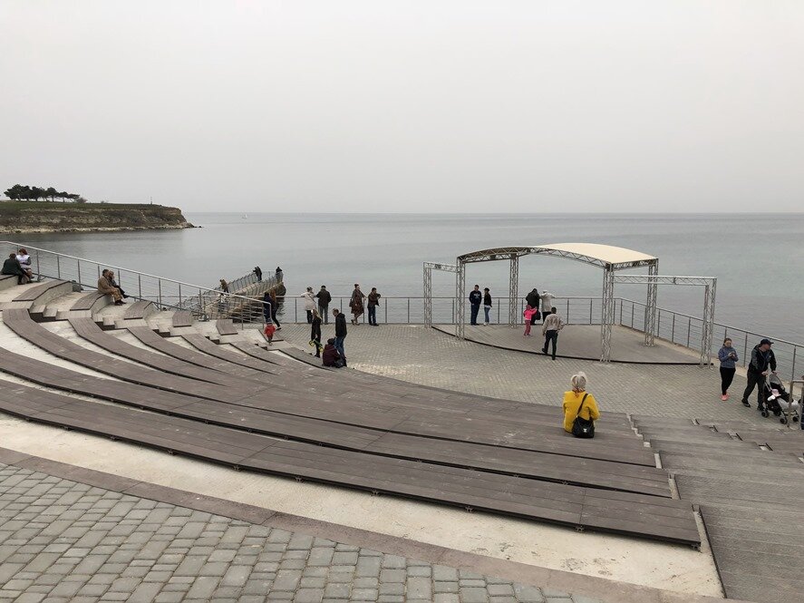 Парк Анны Ахматовой в Севастополе.