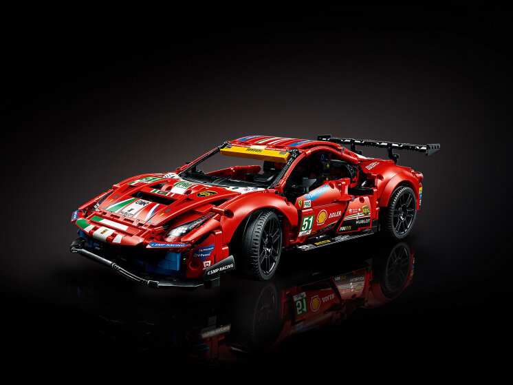 Набор LEGO Technic 42125 «Ferrari 488 GTE AF Corse #51»