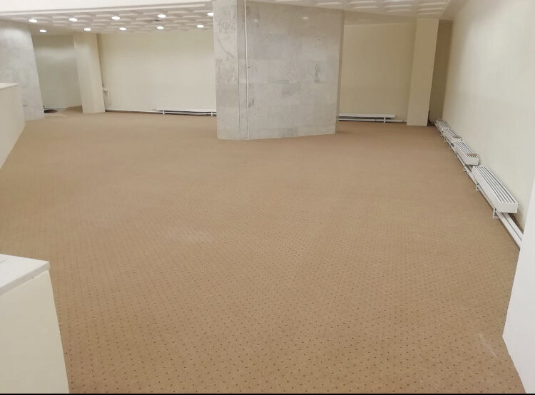 Укладка ковролина в Зале Торжеств