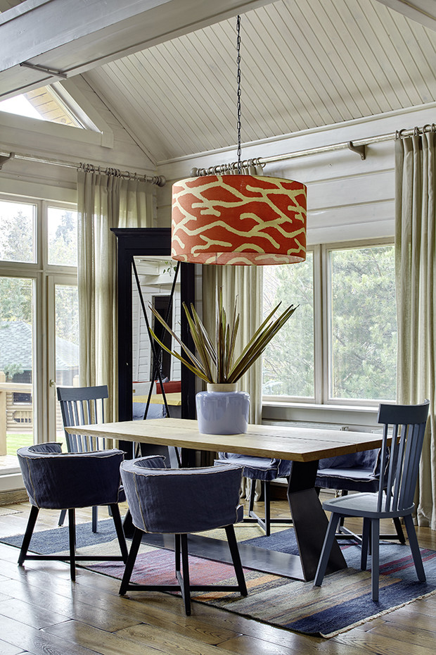 Столовая зона. Фото: Сергей Ананьев для ElleDecoration