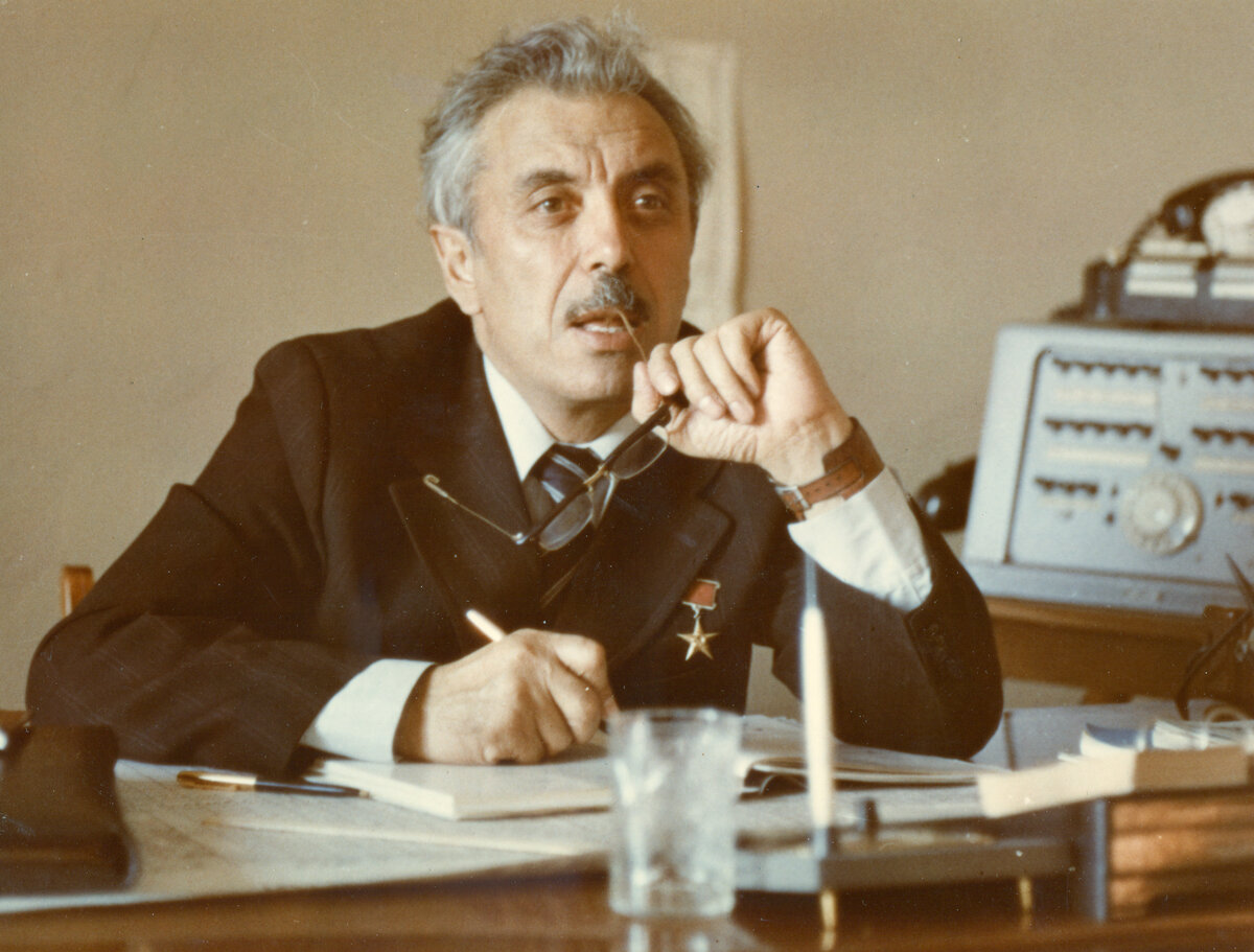 Фото из семейного архива Фармана Салманова