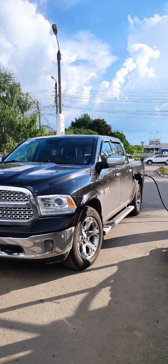 Доброго времени суток!  Я счастливый владелец Dodge Ram с 2016г. При покупке авто сразу же в Москве установил  ГБО .  И вот уже как 5 лет езжу без нареканий.