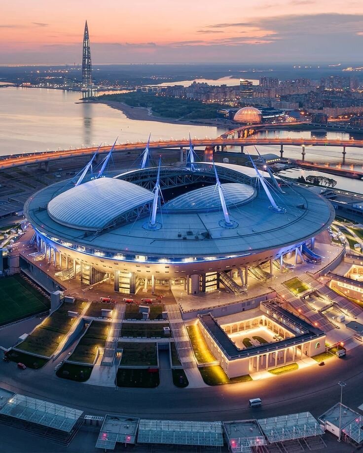 Стадион Санкт-Петербург.