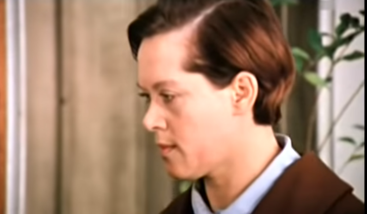 Кадры из фильма Служебный роман !977 г.