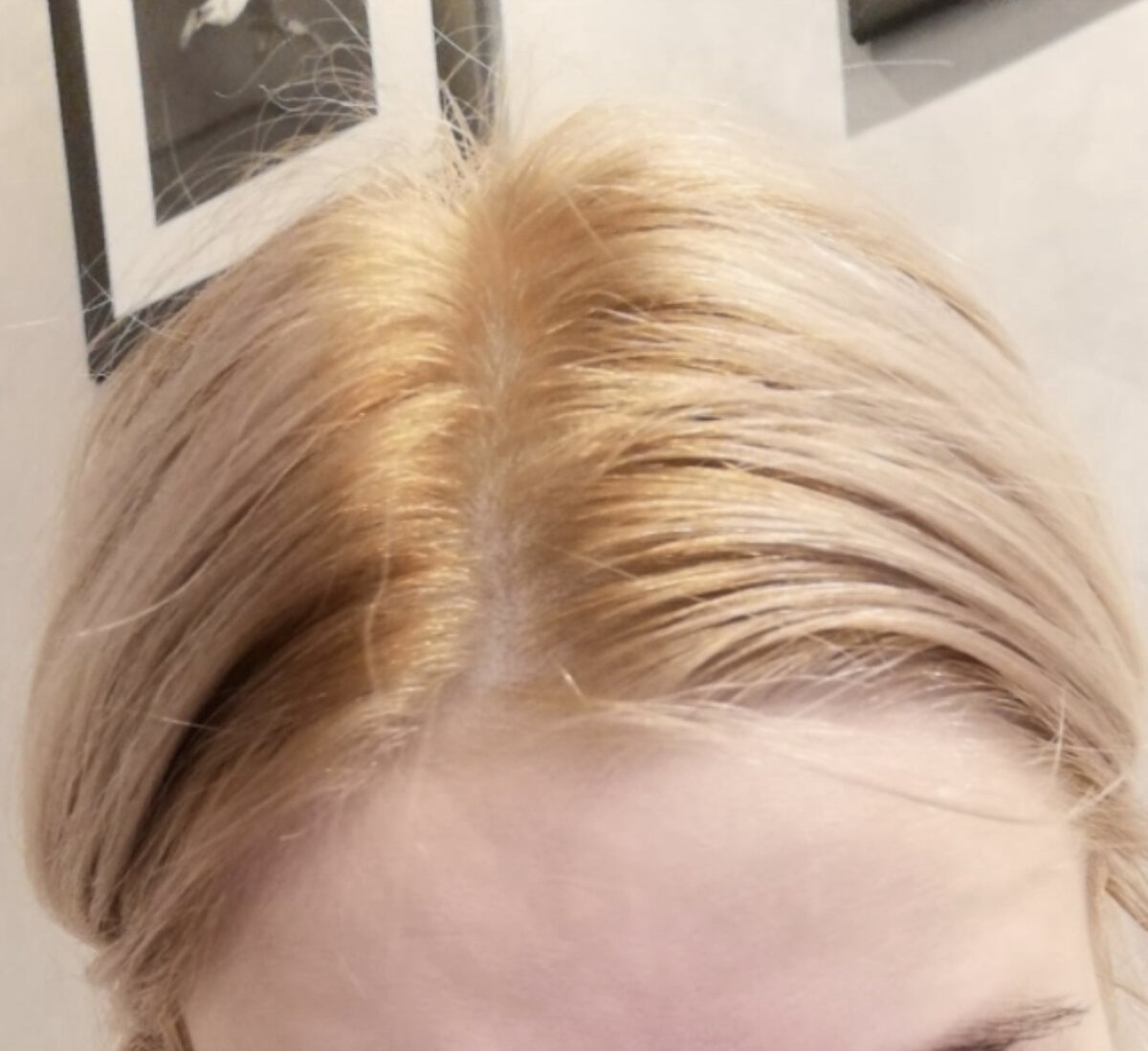 как осветлить корни волос