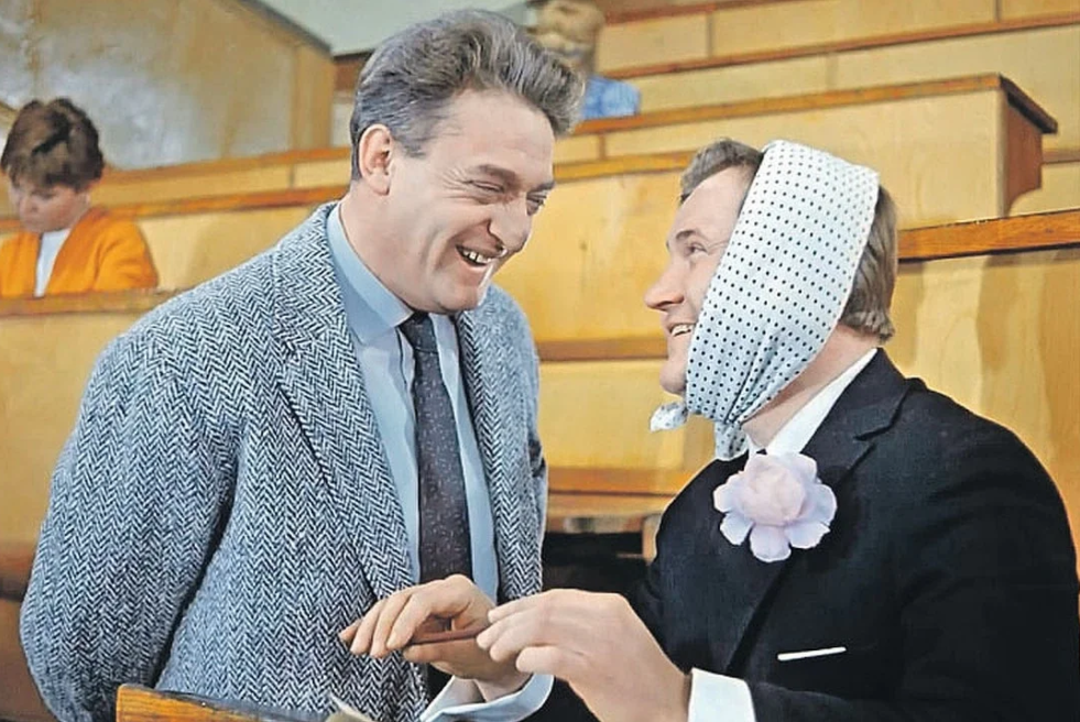 операция ы фильм 1965 валерий носик. операция ы и другие приключения шурика. профессор и другие. ученый. профессор и другие.