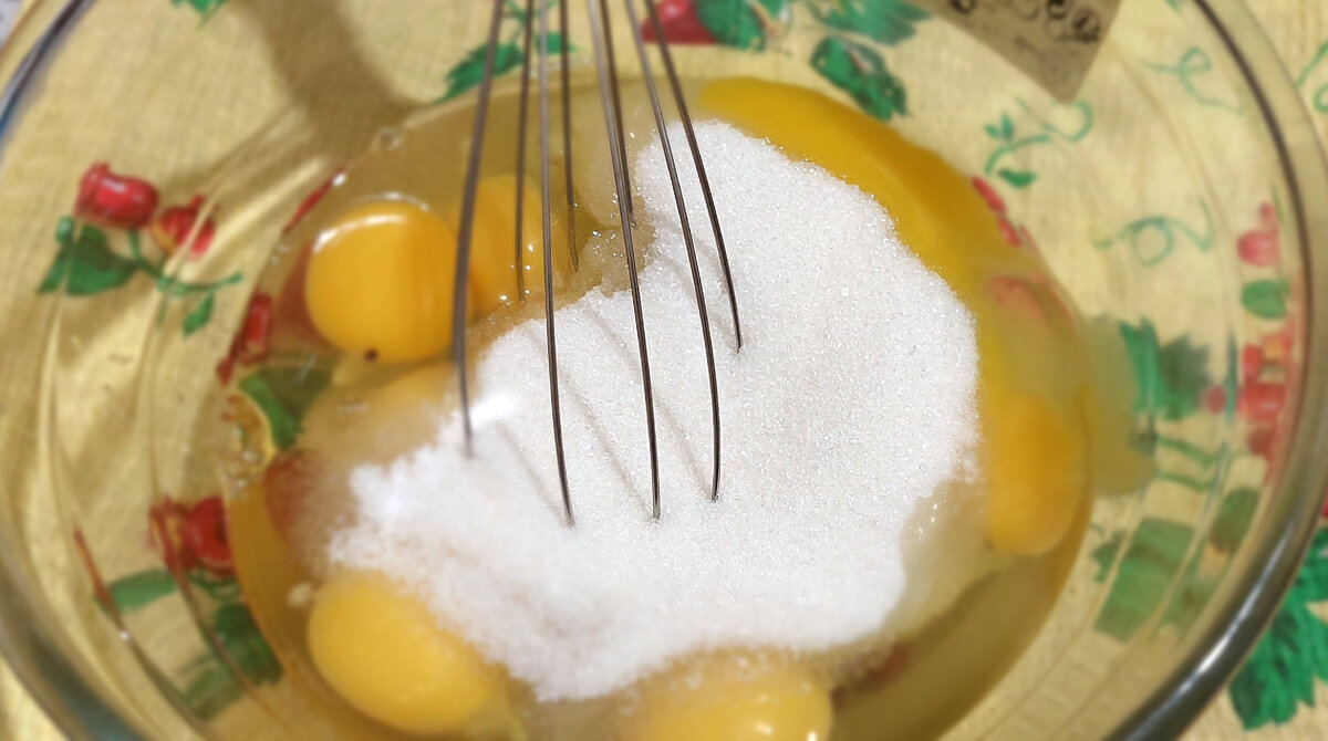 Яйца с сахаром