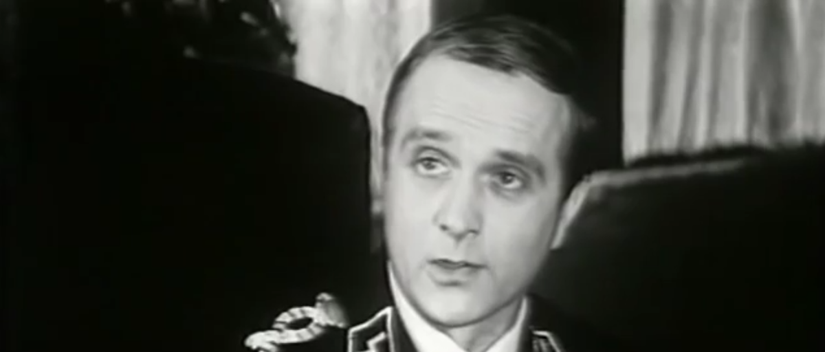 Холтофф 17 мгновений весны. Константин желдин адъютант его превосходительства. Желдин в 17 мгновений весны роль. Холтофф 17 мгновений весны. Константин желдин вильгельм холтофф.