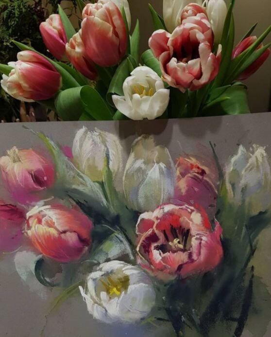 3. Работа Татьяны Каштальян. Тюльпаны. Изображение и описание из аккаунта художницы в Инстаграм: @tatsiana_kashtalyan