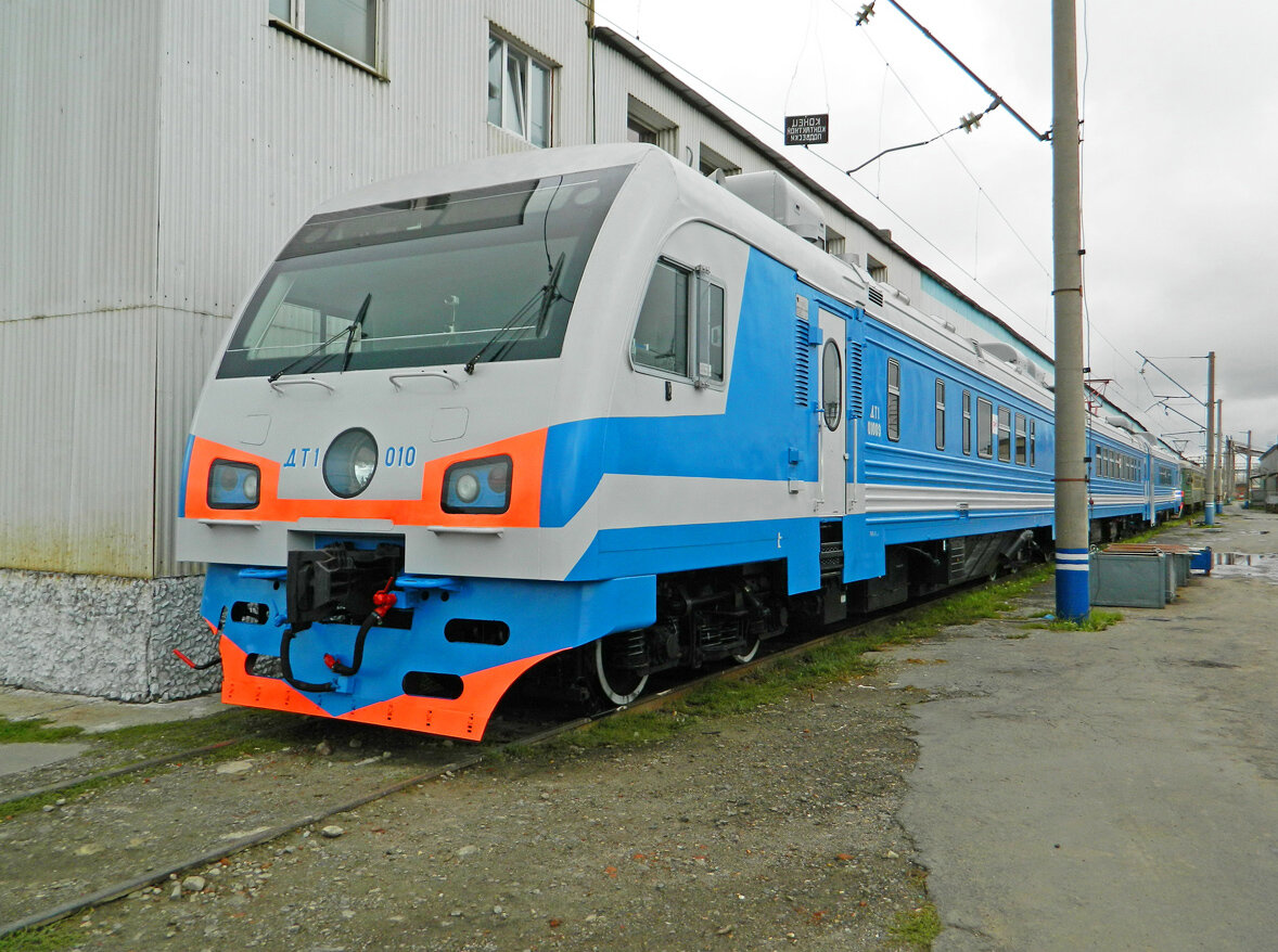 Служебный ДТ1-010