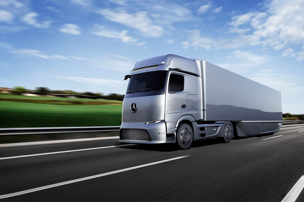 Mercedes Actros 2025