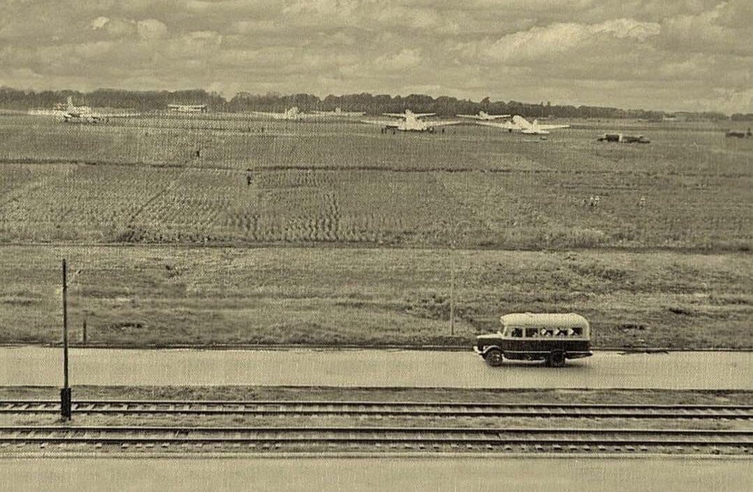 Проспект Октября, 1960-е. https://vk.com/club69097121