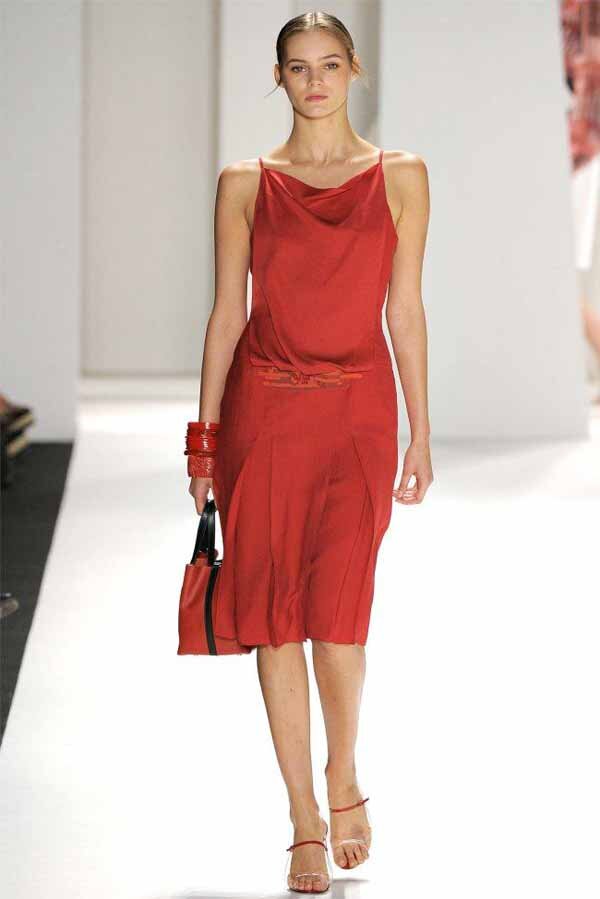 Carolina Herrera Pre-Fall 2012 Fashion Show Moda