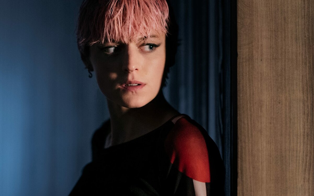 Кадр из сериала «Убийство на краю света», 2023