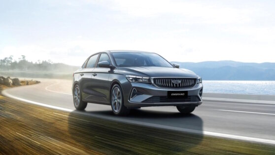    СМИ: новый Geely Emgrand приедет в Россию с классическим "автоматом" Вадим Клепнёв