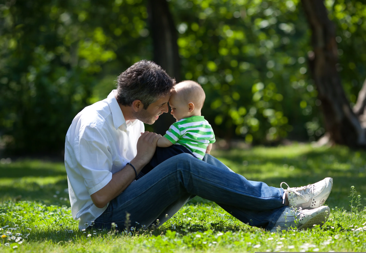 Идеальный отец. Отцовство над ребенком. Отцовство. Фотографии установить отцовство. Поздний ребенок отец.