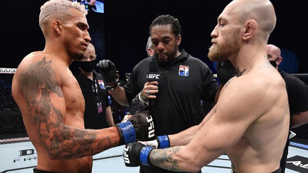 Dustin Poirier vs Charles Oliveira