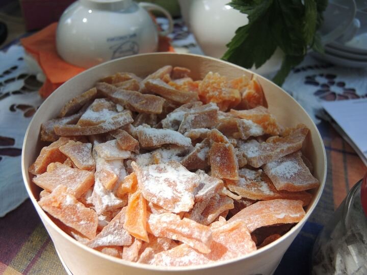 Мы сухое варенье из тыквы приготовили специально  под праздник "Липец" в 2019 году.