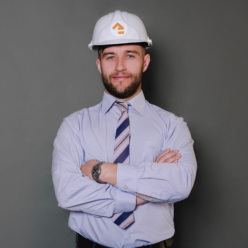 Максим, технический директор, строитель