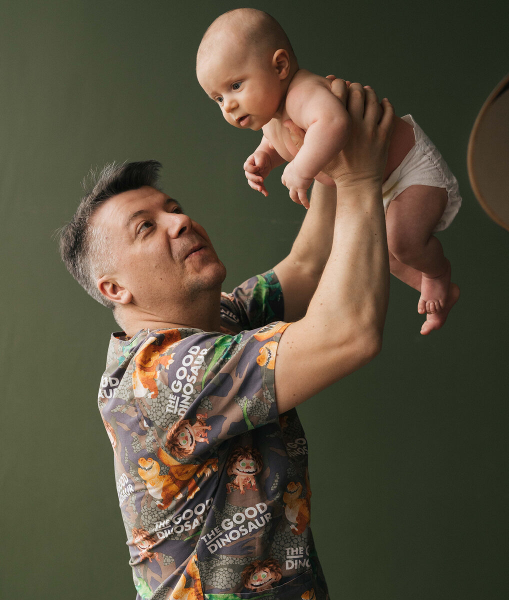 Не игнорируйте загиб, чтобы у ребенка не было проблем со спиной в будущем