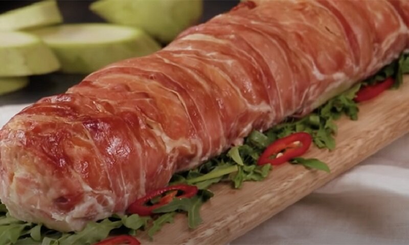 Замечательная закуска для праздничного стола – красиво, очень вкусно и бюджетно
