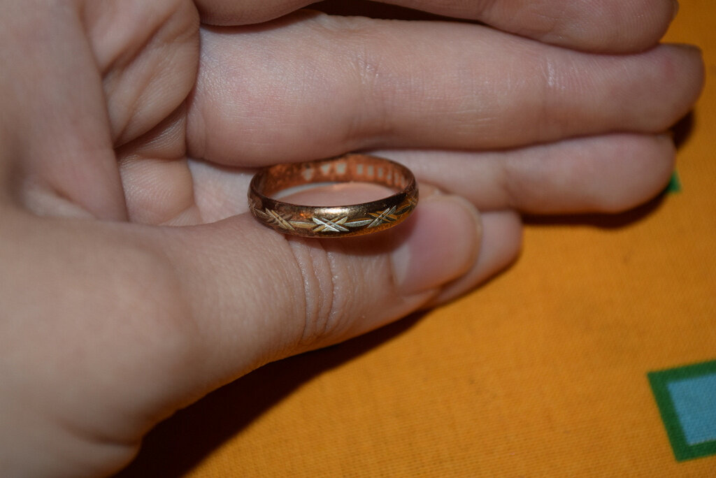 обручальное кольцо