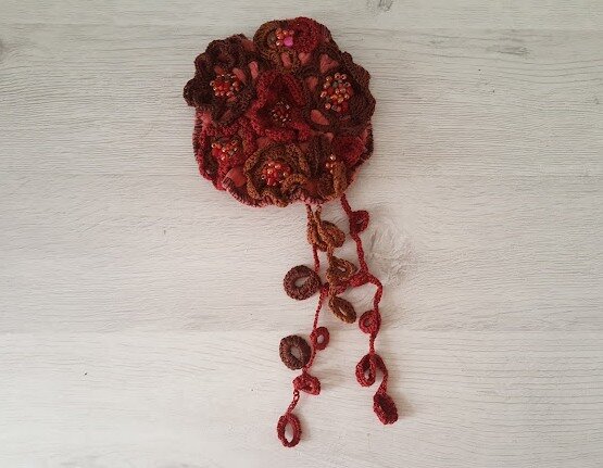 Авторская брошь в стиле "Бохо".