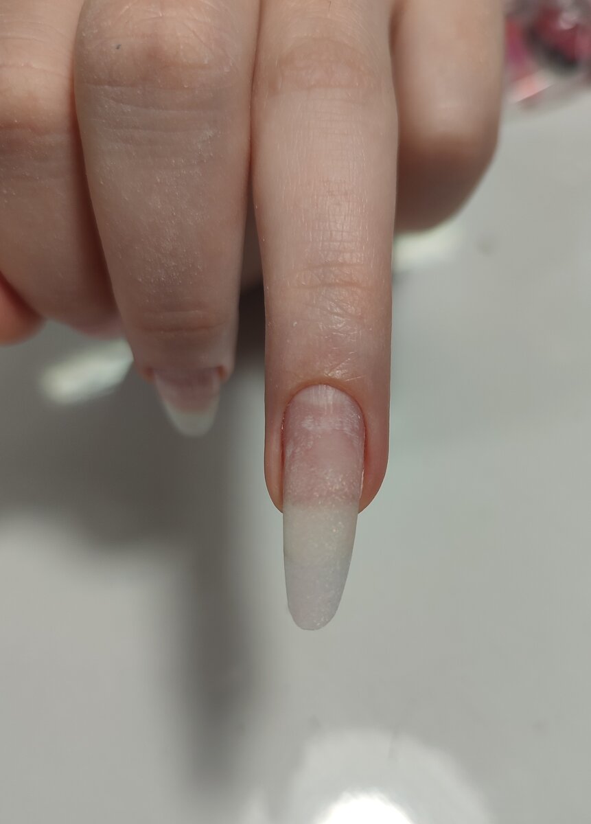 Этапы наращивания ногтей гелем