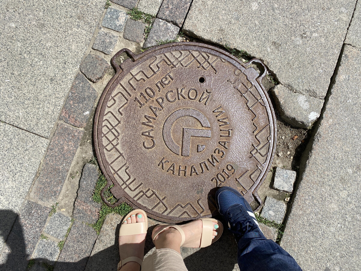 Фото автора. Канализационный люк тоже может быть произведением искусства 