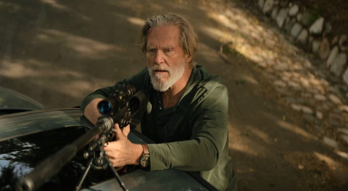 Скриншот из сериала "The Old Man".