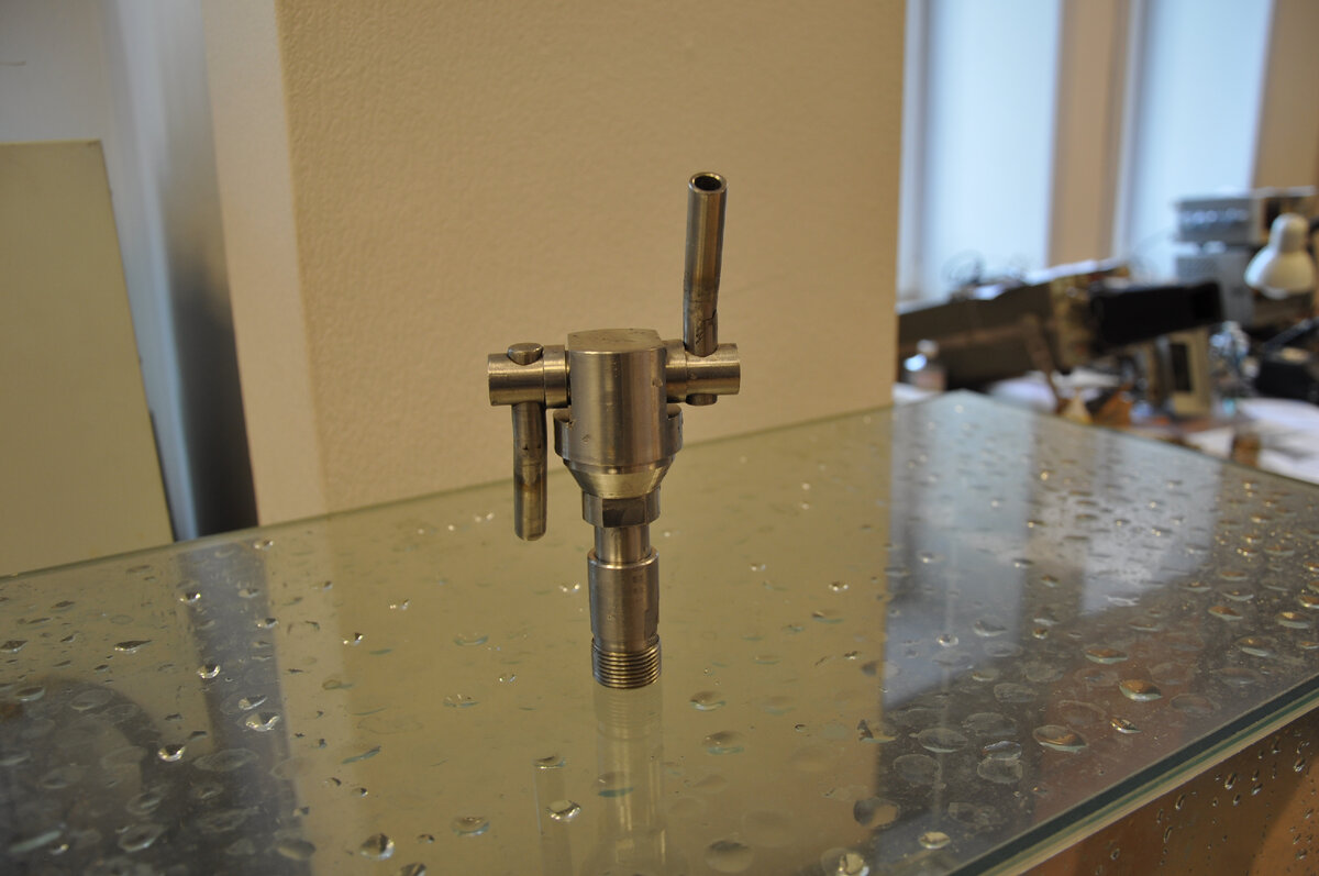 Промывочная насадка, над который в настоящий момент идут испытания