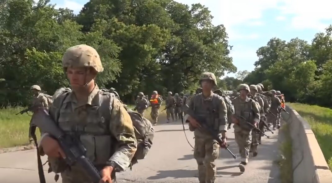 Аналитики Foreign Policy заявили, что НАТО стала США не по карману