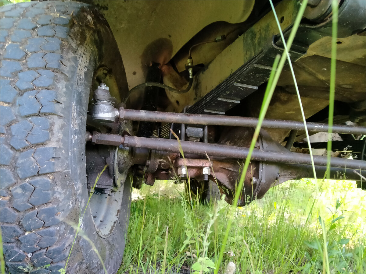 Теперь подвеска почти как новая. Первый выезд после первого ремонта. 