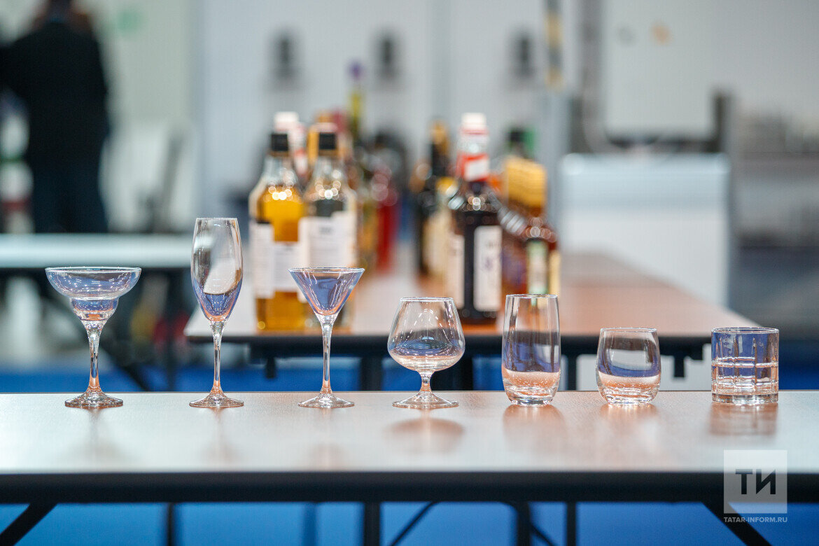 «Сейчас подделывают дорогой алкоголь, делая ставку на то, что он «элитный»Фото: © Владимир Васильев / «Татар-информ»