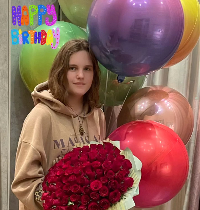    Екатерина Вуличенко поздравила Софию с 16-летиемСоцсети Екатерины Вуличенко