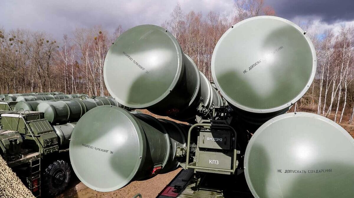    Боевые расчеты новейших зенитных ракетных систем С-400 "Триумф" в Калининградской области© РИА Новости / Отдел информационного обеспечения Балтийского региона