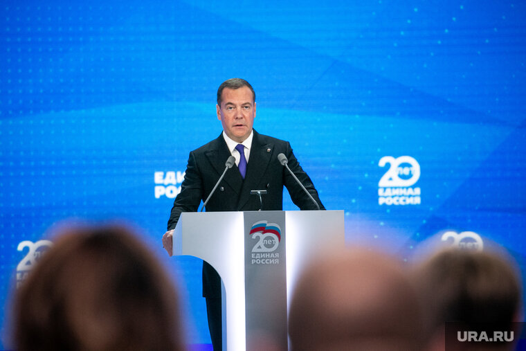    Дмитрий Медведев заявил, что Запад провоцирует мировую войну