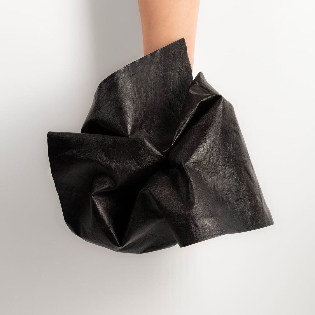 Экокожа Balenciaga из грибов