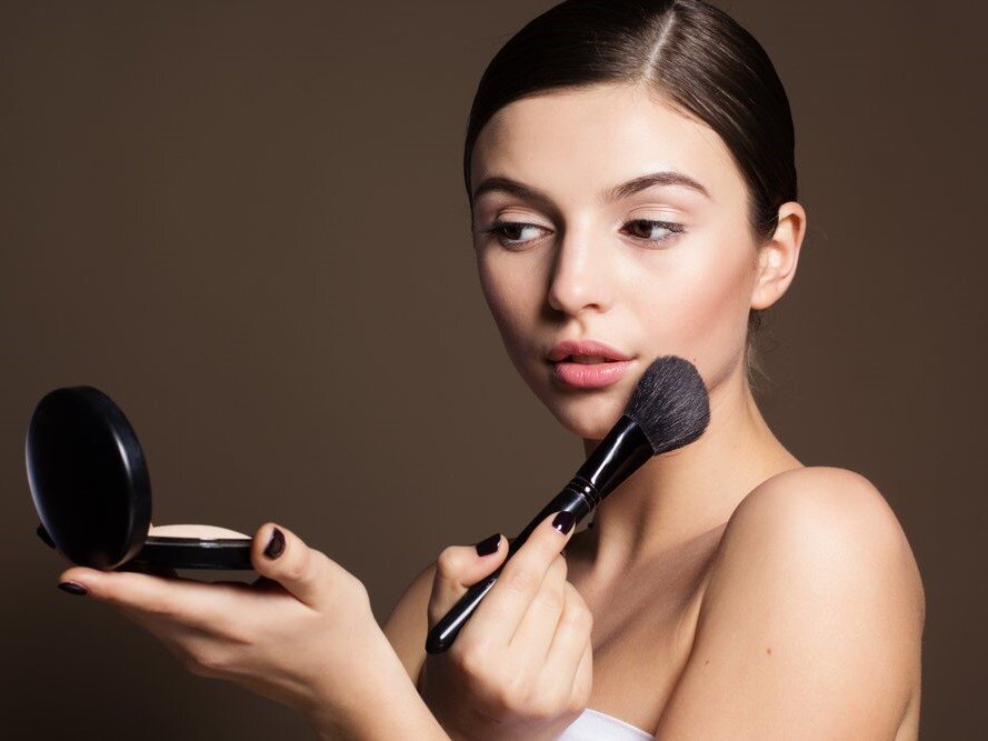 Пудра поможет сделать кожу лица в меру матовой